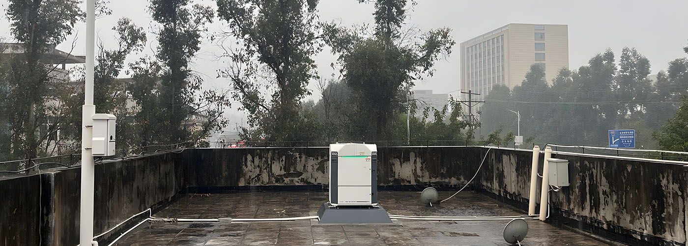 國網(wǎng)江西：提升精益化運(yùn)檢水平
無人機(jī)巡檢變革傳統(tǒng)設(shè)備運(yùn)維模式
